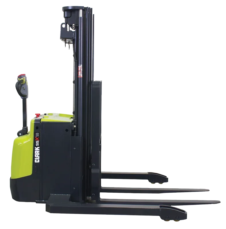 Clark SSX12 forklift